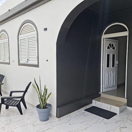 Deluxe B&B "Casa Alegria", Tarrafal Таррафал Екстер'єр фото